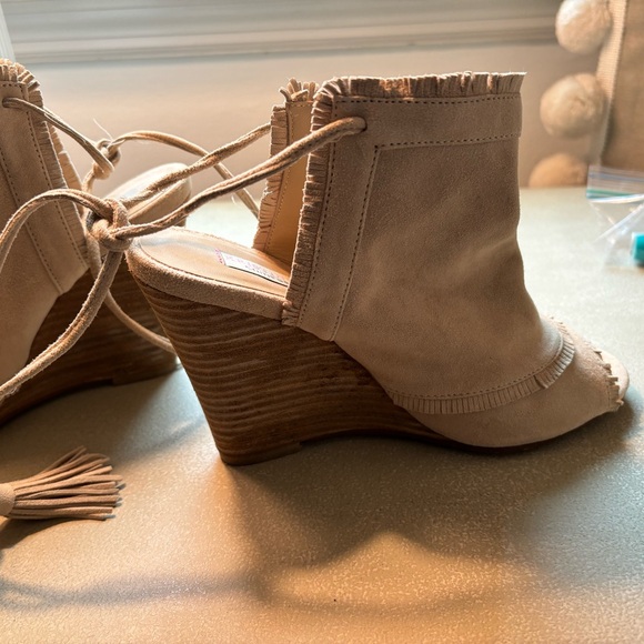 Suede  shoes - Picture 4 of 6